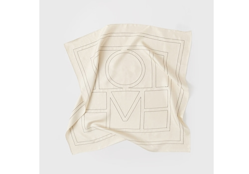 [TOTEME]Embroidered monogram scarf_cream