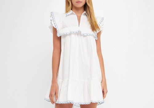 [FREE THE ROSE]Floral Embroidred Monotone Ruffled Shift Dress