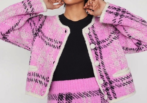 [KITRI] Winnie Pink Check Boucle Knit Cardigan